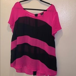 Black & pink top